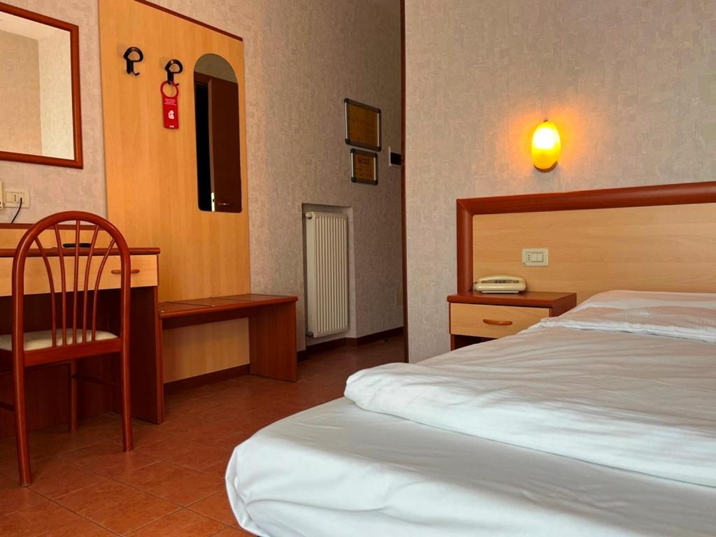 Hotel Florida Limone sul Garda Exterior photo
