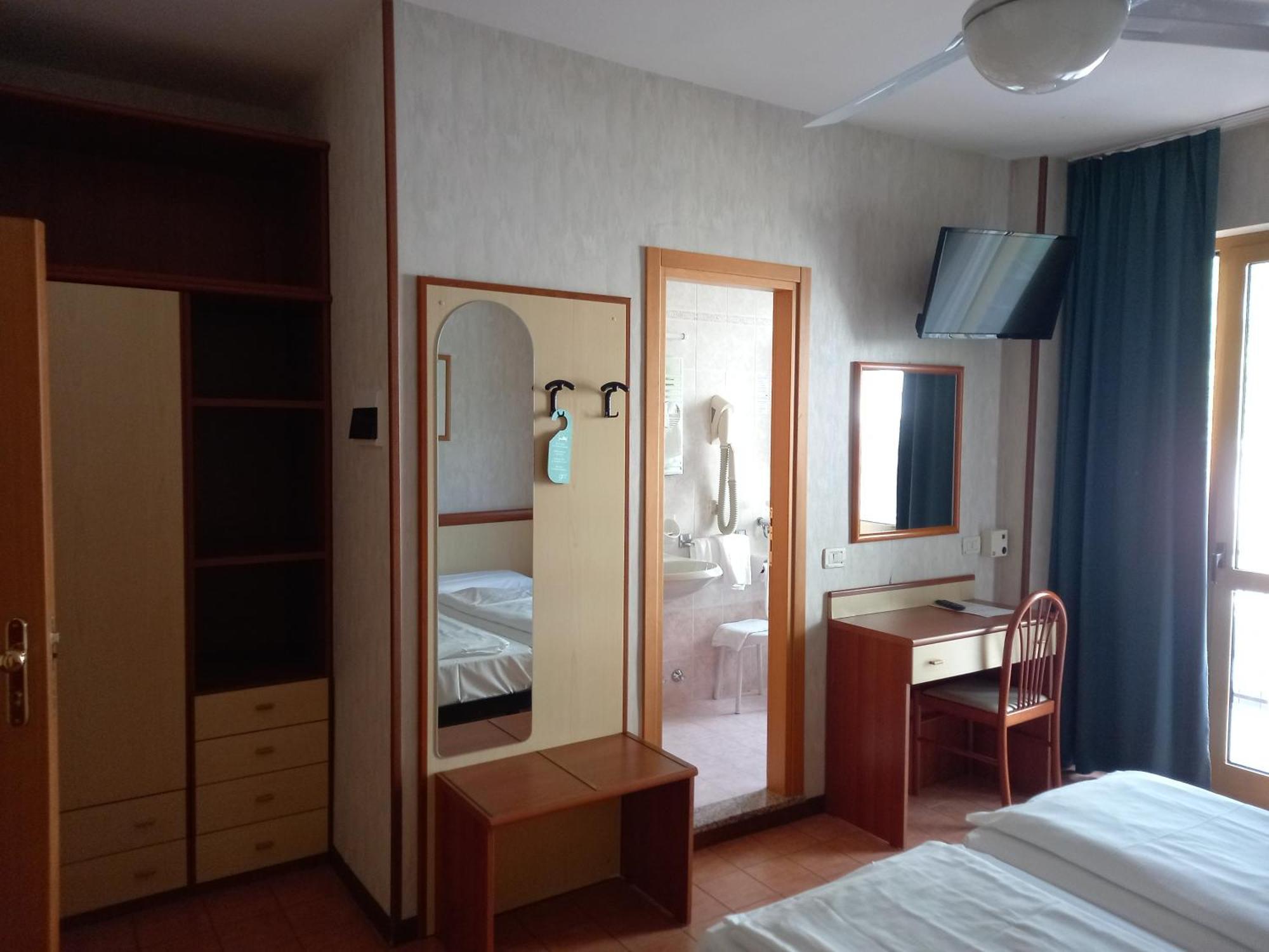 Hotel Florida Limone sul Garda Exterior photo