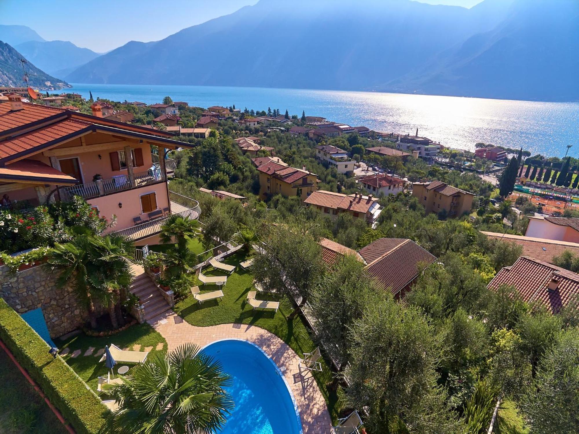 Hotel Florida Limone sul Garda Room photo